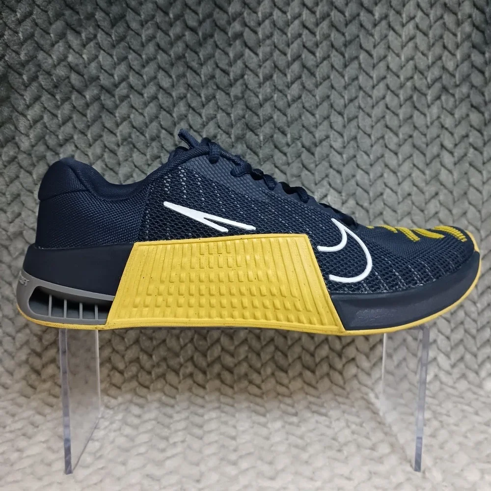 Nike Metcon 9 TB Michigan Men's Workout Training Shoes Navy Blue Yellow Sz 9.5